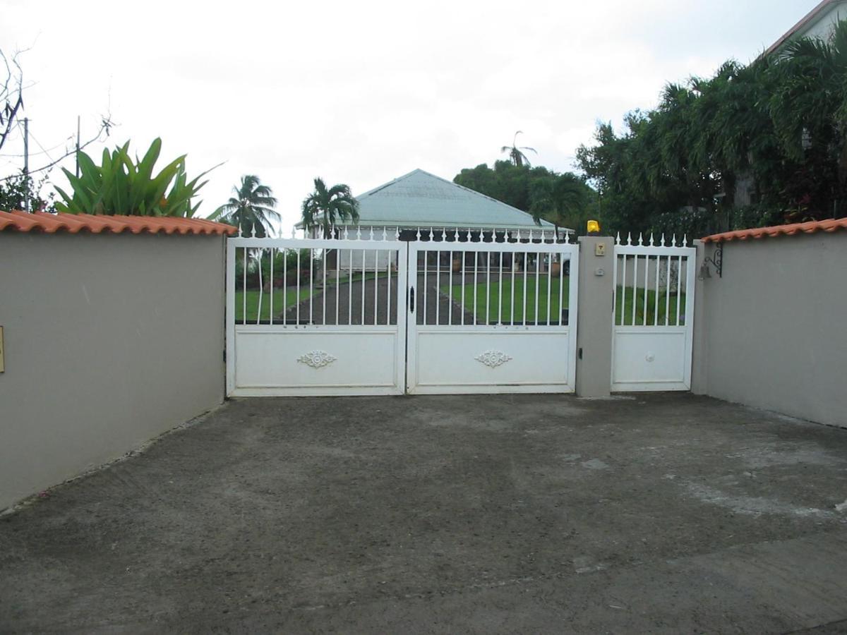 Morne la ValeurPetit Paradis公寓 外观 照片