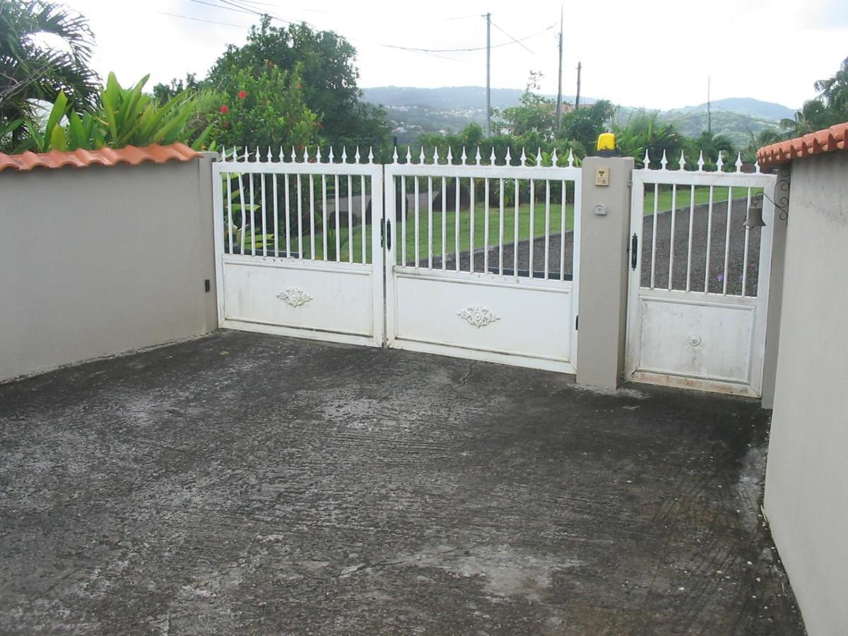 Morne la ValeurPetit Paradis公寓 外观 照片